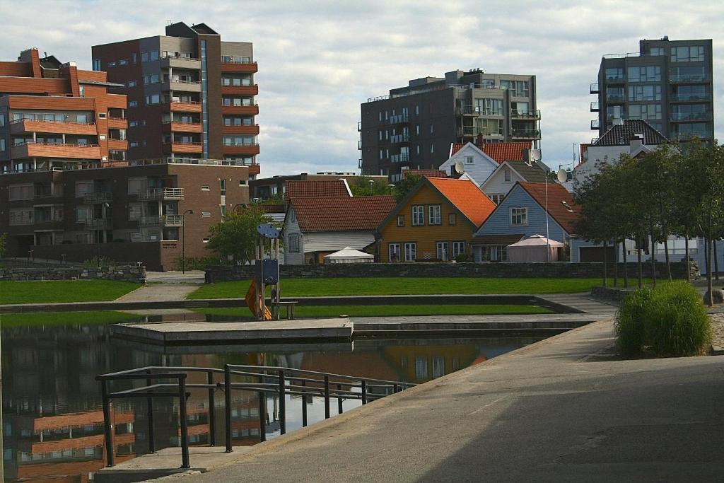 Stavanger Small Apartments - City Centre Exteriör bild